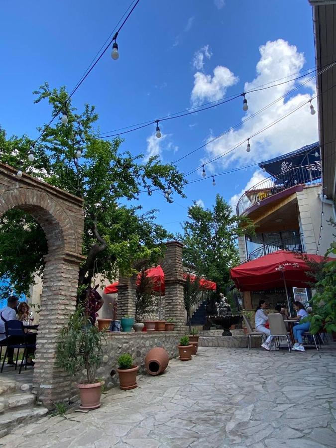 Hotel Traveler Sighnaghi Exterior photo