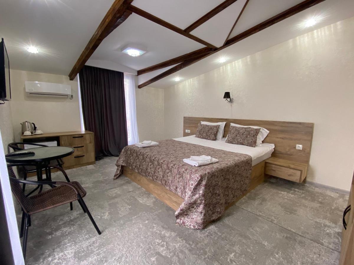 Hotel Traveler Sighnaghi Exterior photo