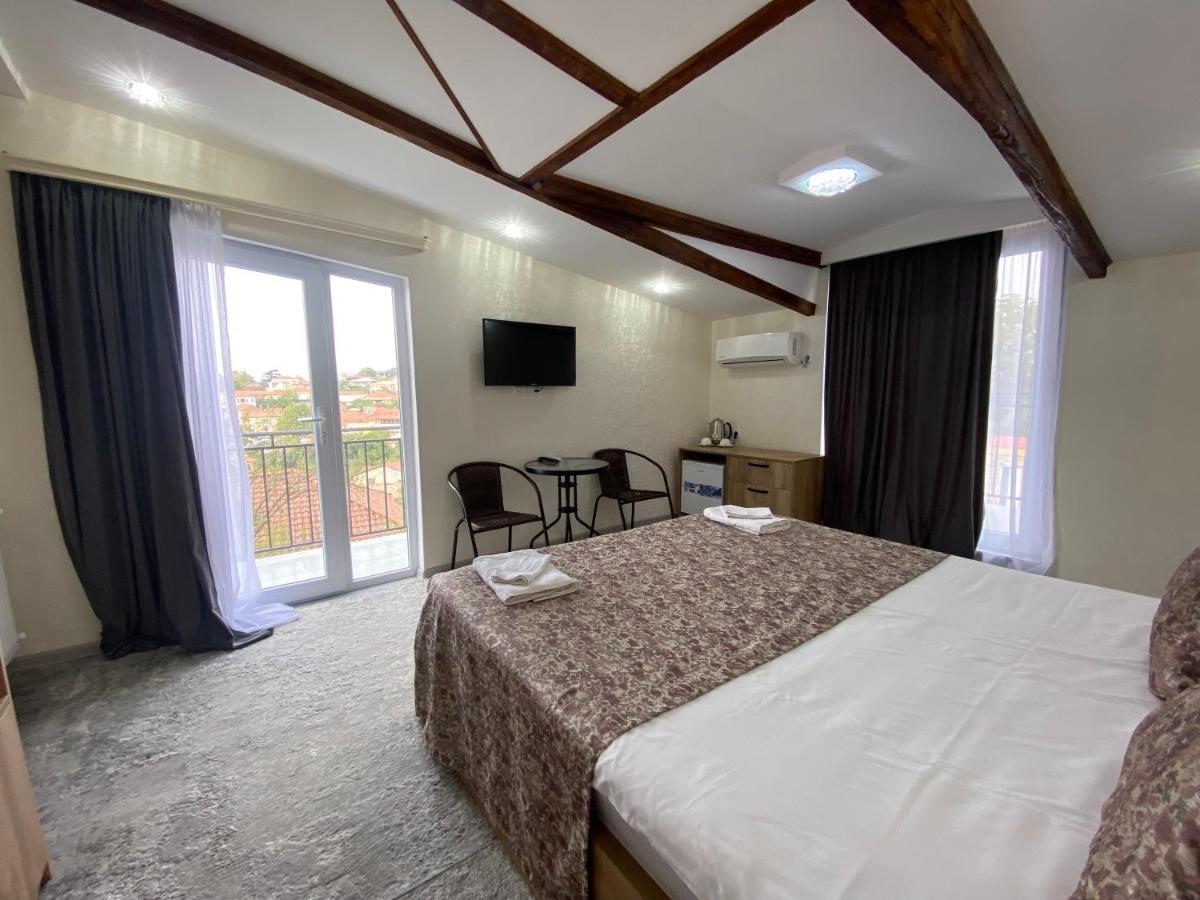 Hotel Traveler Sighnaghi Exterior photo
