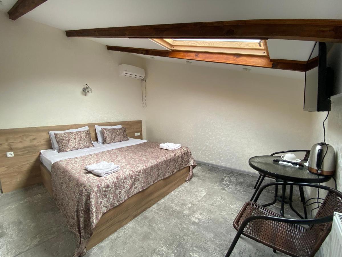 Hotel Traveler Sighnaghi Exterior photo